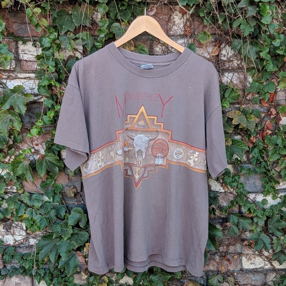 Other - Vintage Monument Valley Arizona t-shirt